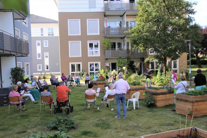 Lebenskonzept Nachbarschaftliche Gemeinschaft – bring-together